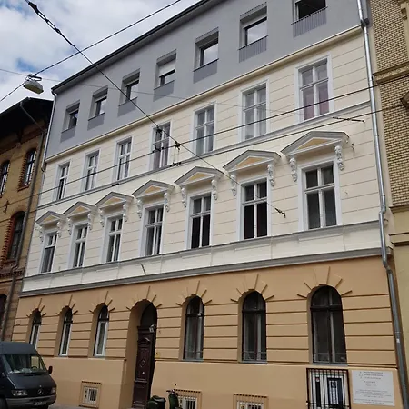 Appartement Rottenbiller Gardens